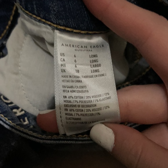 Dark Wash High-Rise Jegging - Picture 3 of 3